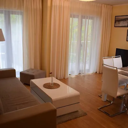 Apartament Silence 公寓